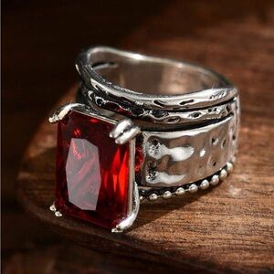 Elegant Silver Ring with Red Gemstone